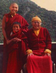 Tulku Urgyen Rinpoche with his sons Tsoknyi Rinpoche and Mingyur Rinpoche